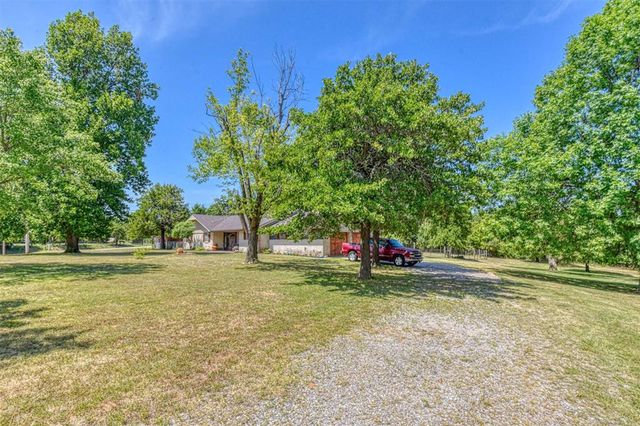 10431 Schwartz Drive, Oklahoma City, OK 73165