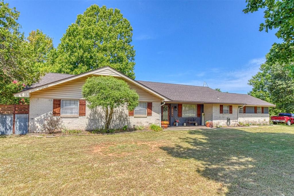 10431 Schwartz Drive, Oklahoma City, OK 73165