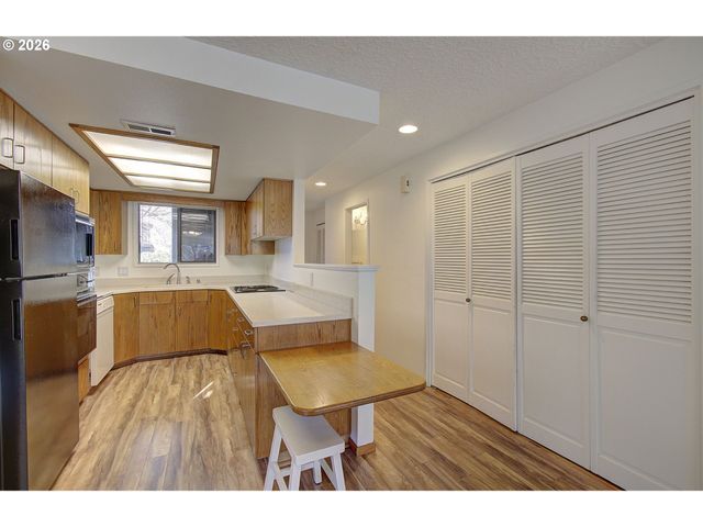 13820 Nw 10TH Ct, Vancouver, WA 98685