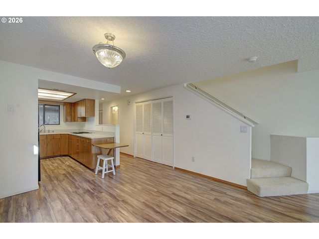 13820 Nw 10TH Ct, Vancouver, WA 98685