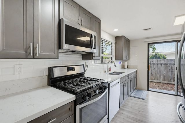 4452 Benfield, San Diego, CA 92113