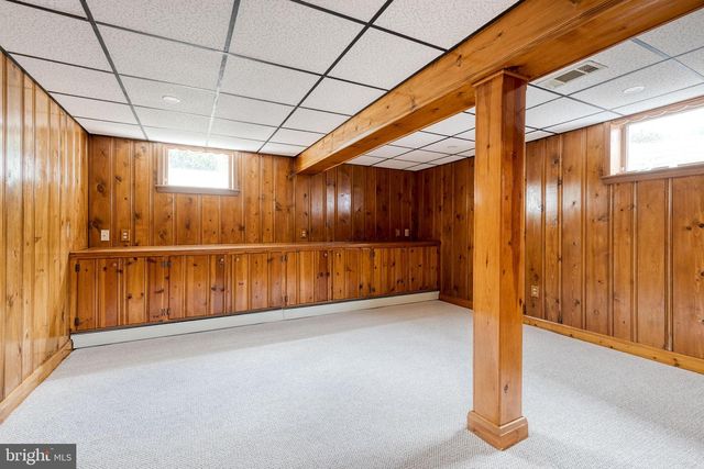8205 TALLY HO RD, Lutherville Timonium, MD 21093