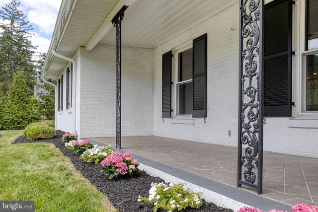8205 TALLY HO RD, Lutherville Timonium, MD 21093