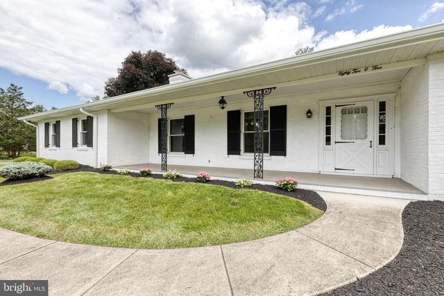 8205 TALLY HO RD, Lutherville Timonium, MD 21093