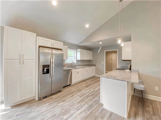 106 W South 6th Street, Seneca, SC 29678