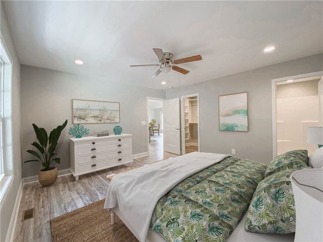 106 W South 6th Street, Seneca, SC 29678