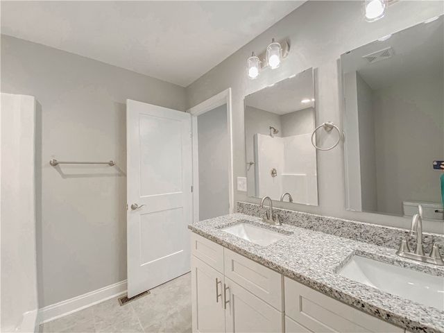 106 W South 6th Street, Seneca, SC 29678