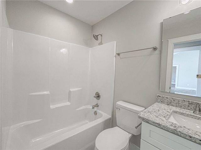 106 W South 6th Street, Seneca, SC 29678