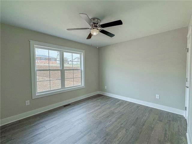 106 W South 6th Street, Seneca, SC 29678