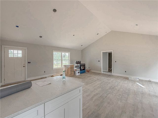 106 W South 6th Street, Seneca, SC 29678