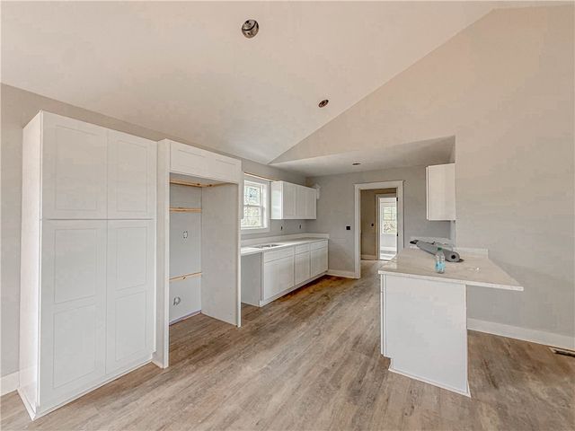 106 W South 6th Street, Seneca, SC 29678