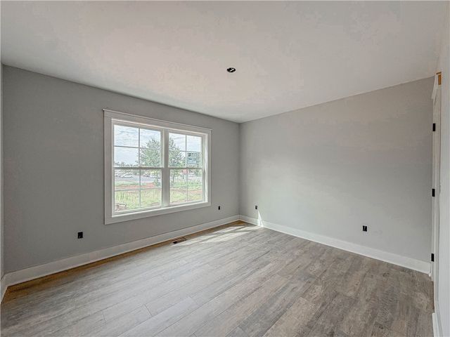 106 W South 6th Street, Seneca, SC 29678