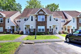 25 Janet Circle F, Bridgeport, CT 06606