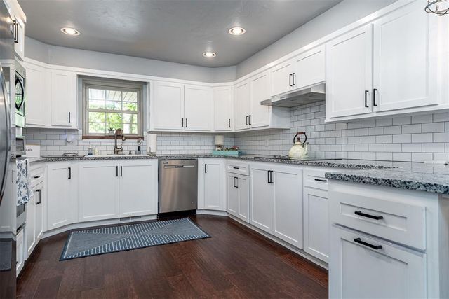 1408 Bella Vista Drive, Edmond, OK 73013