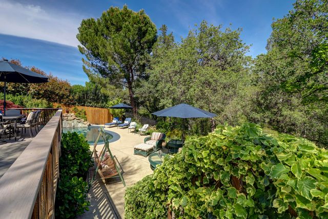 1289 River Ridge Drive, Redding, CA 96003