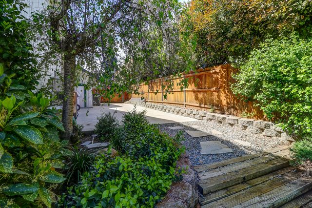 1289 River Ridge Drive, Redding, CA 96003