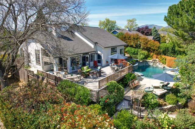 1289 River Ridge Drive, Redding, CA 96003