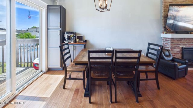 783 Simmons Drive, Toms River, NJ 08753