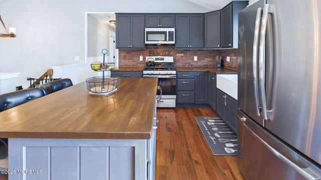 783 Simmons Drive, Toms River, NJ 08753