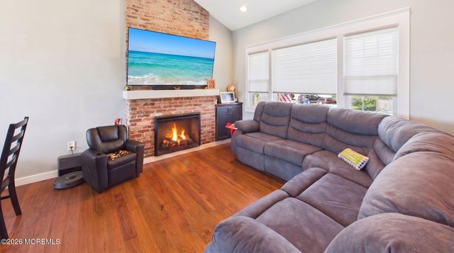 783 Simmons Drive, Toms River, NJ 08753