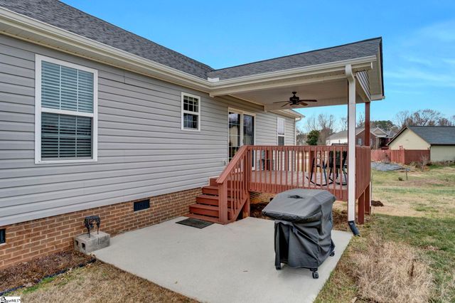 141 Deyoung Meadows Drive, Greer, SC 29651