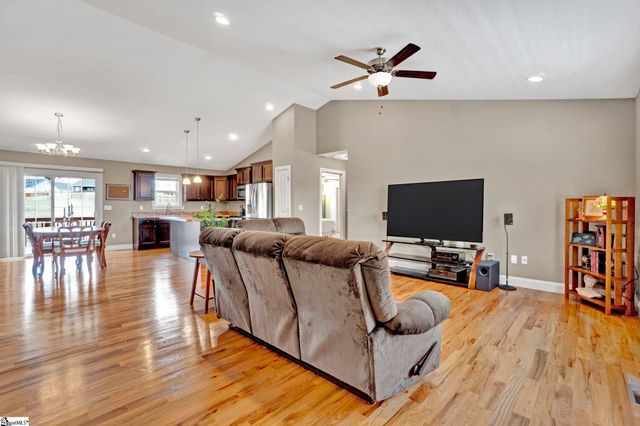 141 Deyoung Meadows Drive, Greer, SC 29651