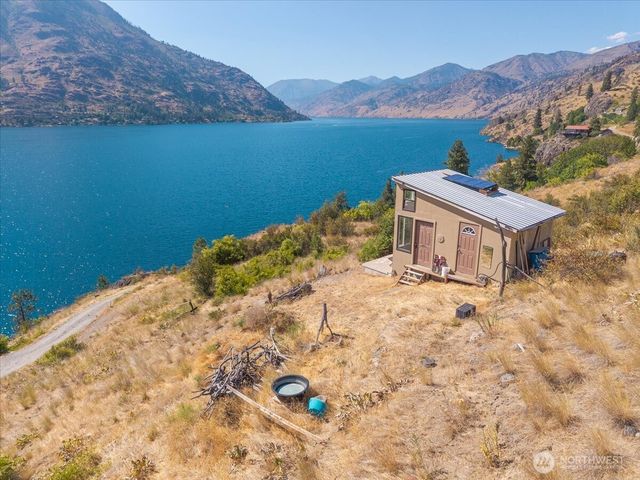 2570 Emerson Acres Road, Manson, WA 98831