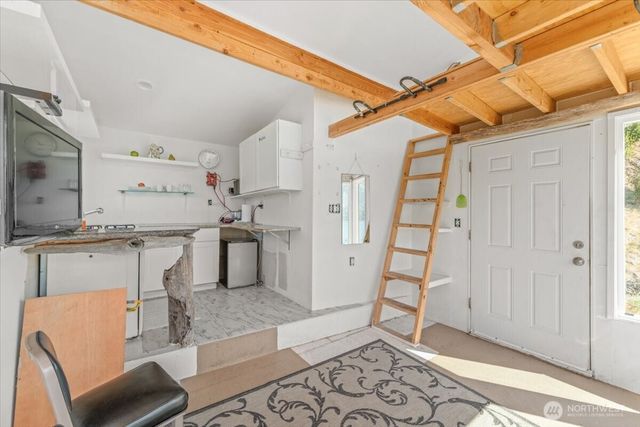 2570 Emerson Acres Road, Manson, WA 98831