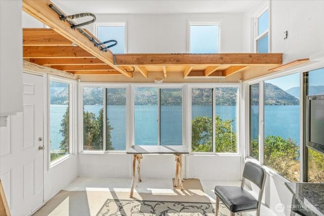 2570 Emerson Acres Road, Manson, WA 98831