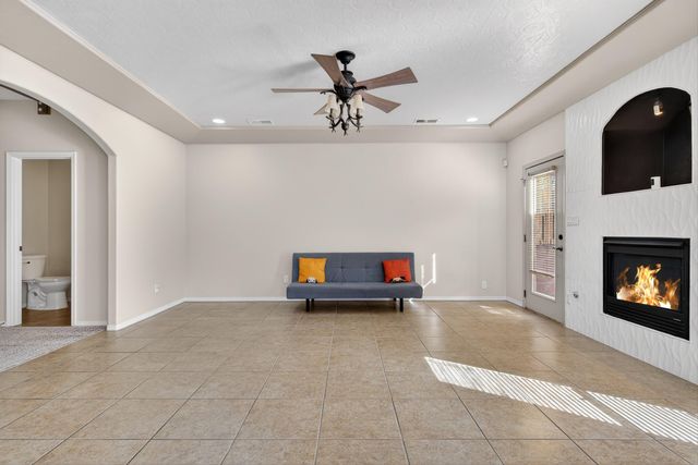 3400 Del Agua Court NE, Albuquerque, NM 87111