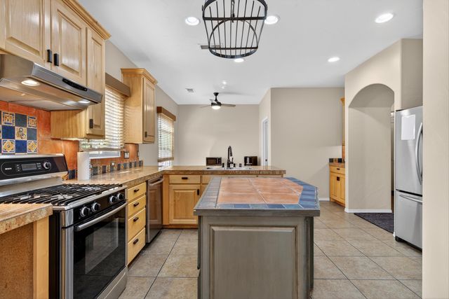 3400 Del Agua Court NE, Albuquerque, NM 87111