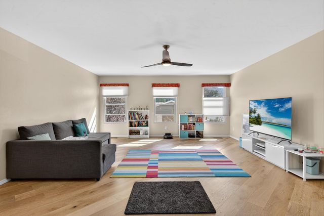 3400 Del Agua Court NE, Albuquerque, NM 87111