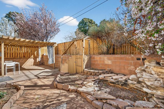 3400 Del Agua Court NE, Albuquerque, NM 87111