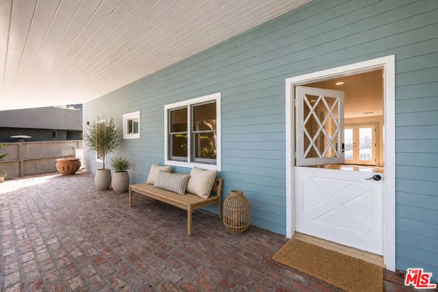 6457 Surfside Way, Malibu, CA 90265
