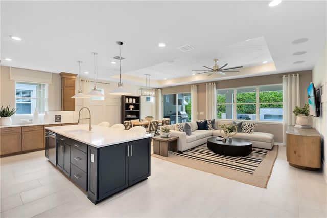 2758 MIDSWEET AVENUE, St Cloud, FL 34772