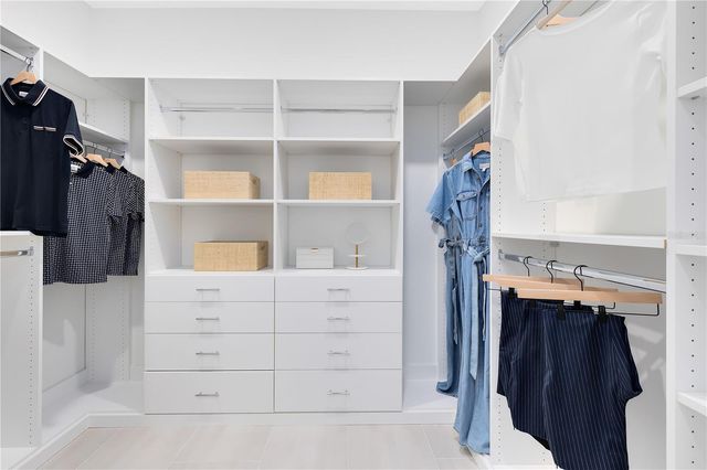 2758 MIDSWEET AVENUE, St Cloud, FL 34772