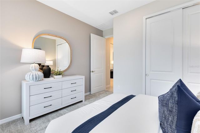 2758 MIDSWEET AVENUE, St Cloud, FL 34772