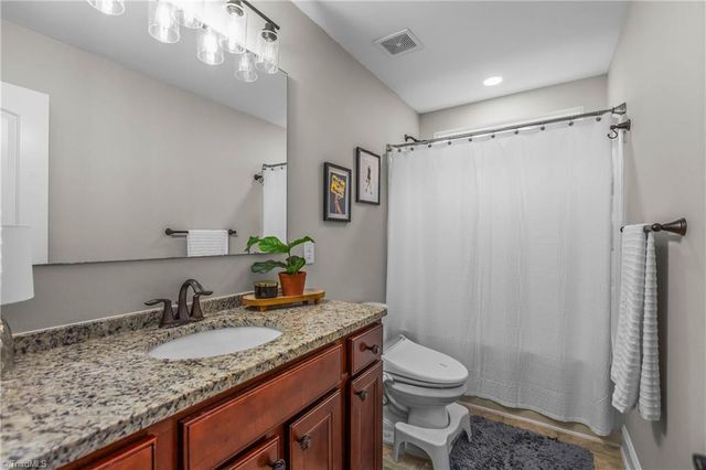 2609 Chari Park Lane, Walkertown, NC 27051