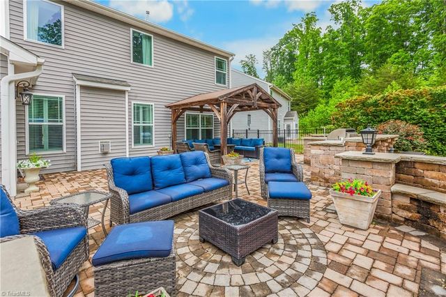 2609 Chari Park Lane, Walkertown, NC 27051
