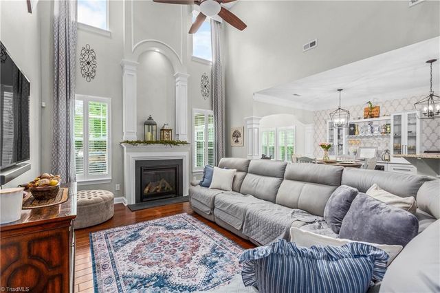 2609 Chari Park Lane, Walkertown, NC 27051
