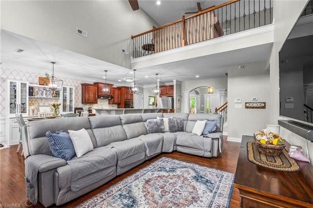 2609 Chari Park Lane, Walkertown, NC 27051