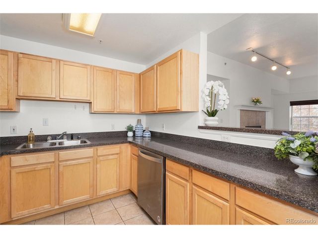 1780 N Washington St 305, Denver, CO 80203