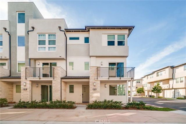 1602 W Bushell, Anaheim, CA 92805