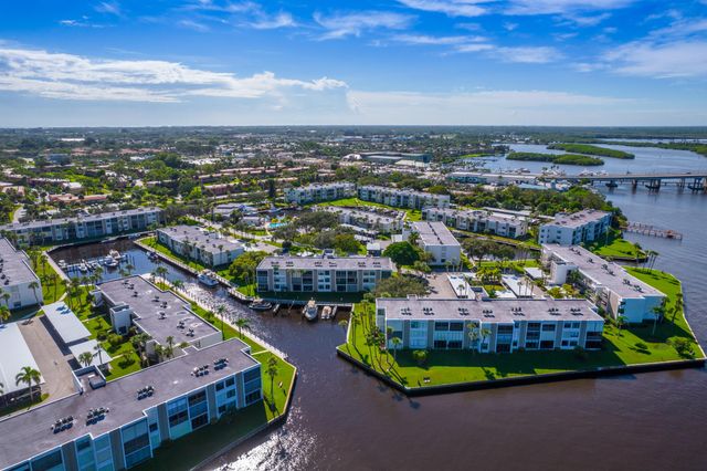 1950 SW Palm City Road 12-103, Stuart, FL 34994