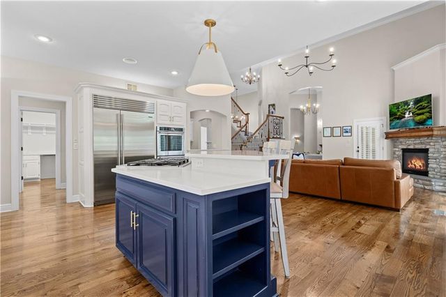 14302 Briar Street, Leawood, KS 66224