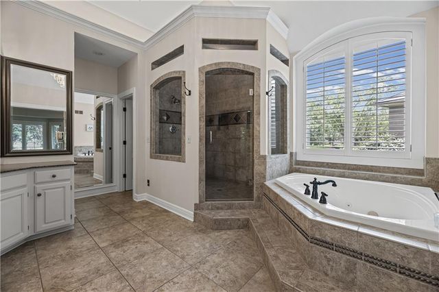 14302 Briar Street, Leawood, KS 66224
