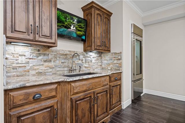 14302 Briar Street, Leawood, KS 66224