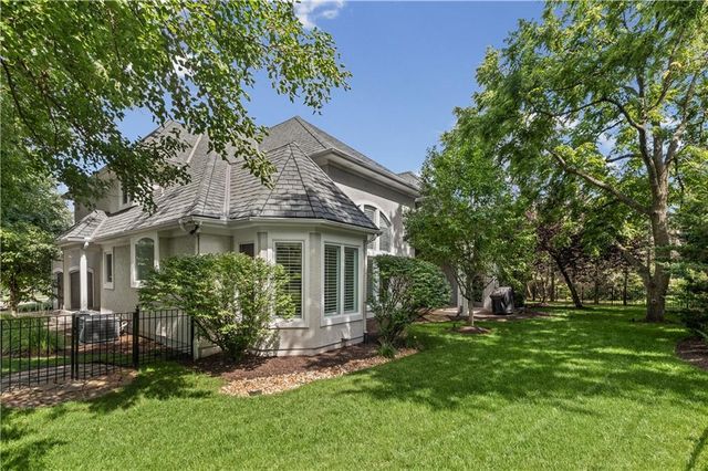 14302 Briar Street, Leawood, KS 66224