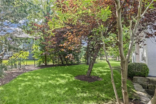 14302 Briar Street, Leawood, KS 66224