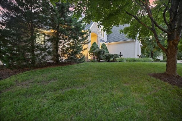 14302 Briar Street, Leawood, KS 66224